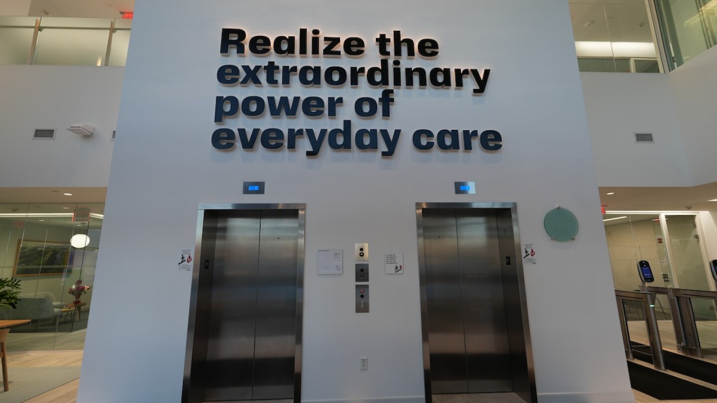 Universal Mind office